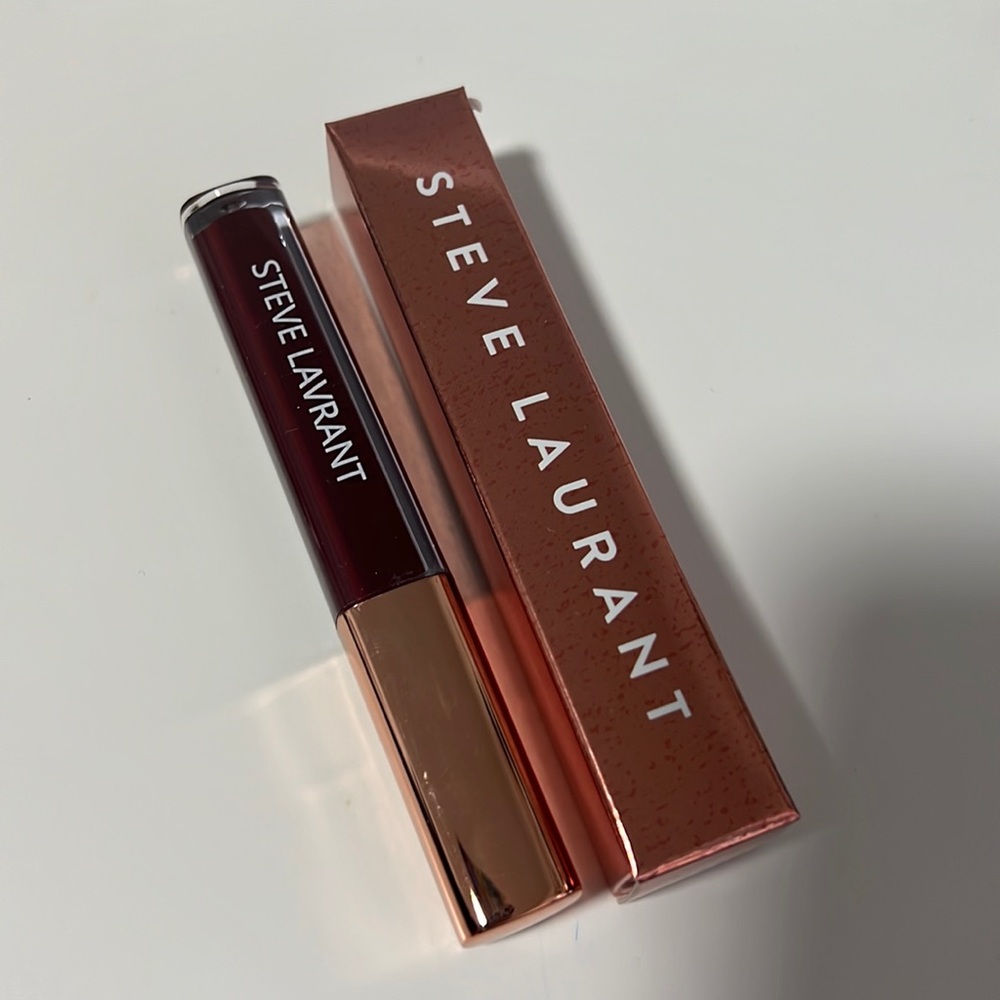 Steve Laurant lip gloss
